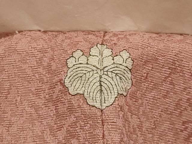 平和屋着物□上質な色無地 紋意匠 珊瑚色 正絹 逸品 AAAZ5378sx - メルカリ