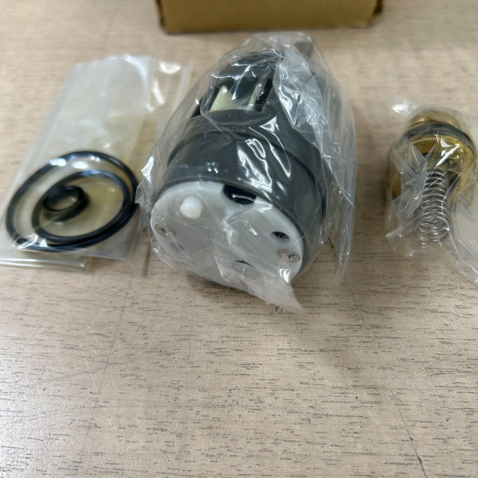 TOTO TH535-2RR 定量止水ユニット - メルカリ