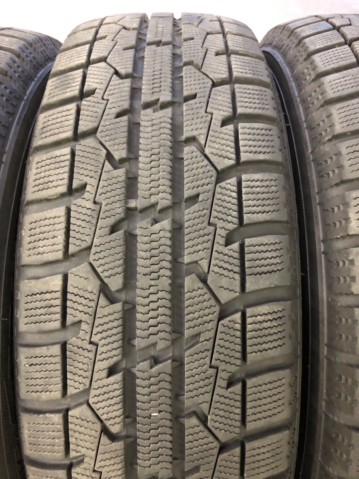 ホイール・TOYO スタッドレス 4本 185/65R15 マツダ2・デミオ他 ホイール・TOYO スタッドレス 4本 185/65R15 マツダ2・デミオ他
