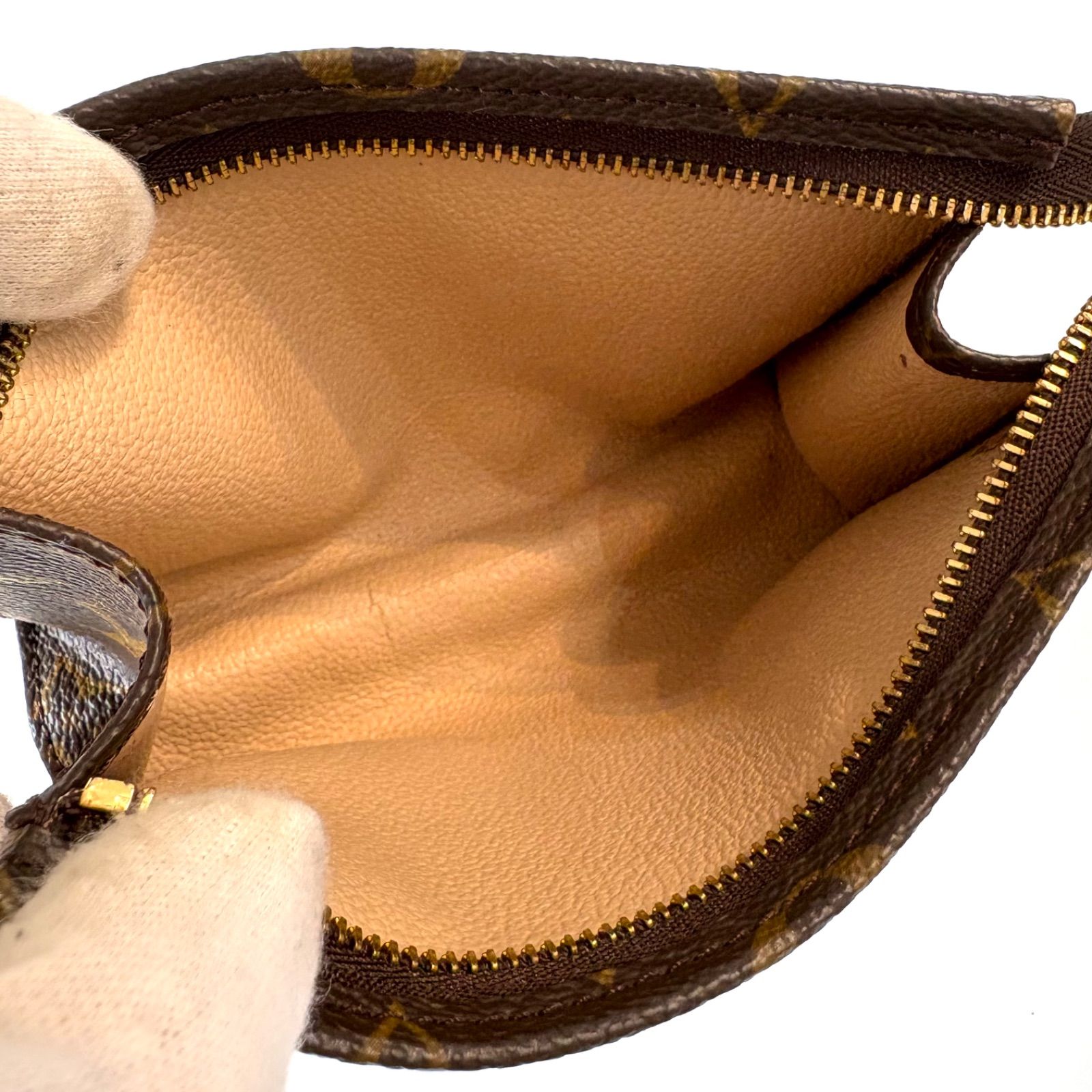【美品】LOUIS VUITTON  ポッシュトワレット15 モノグラム　ポーチ ◼️LOUIS VUITTON◼️ モノグラム ポッシュトワレット15 ポーチ