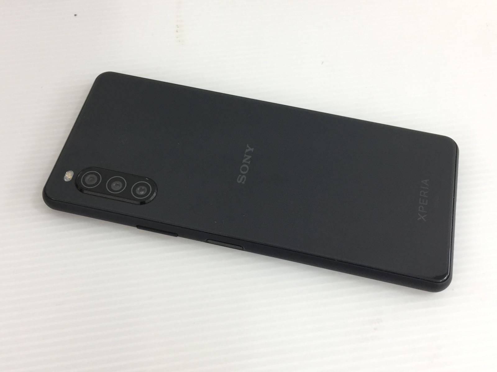 Xperia 10 II SOV43 au ブラック Amazon | au Xperia 10 II SOV43 (SOV43SKA) SIMロック解除済