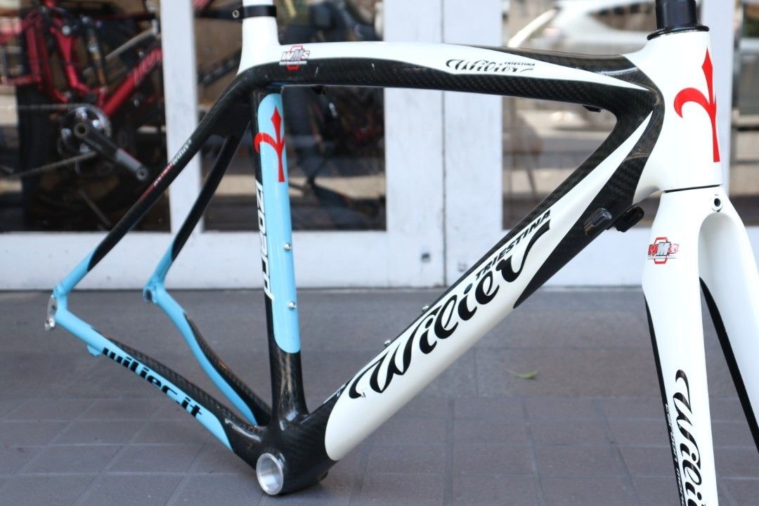 Willier ウィリエール Izoard  フレームセット F484C 人気プロチームカラー！Wilier(ウィリエール) Izoard
