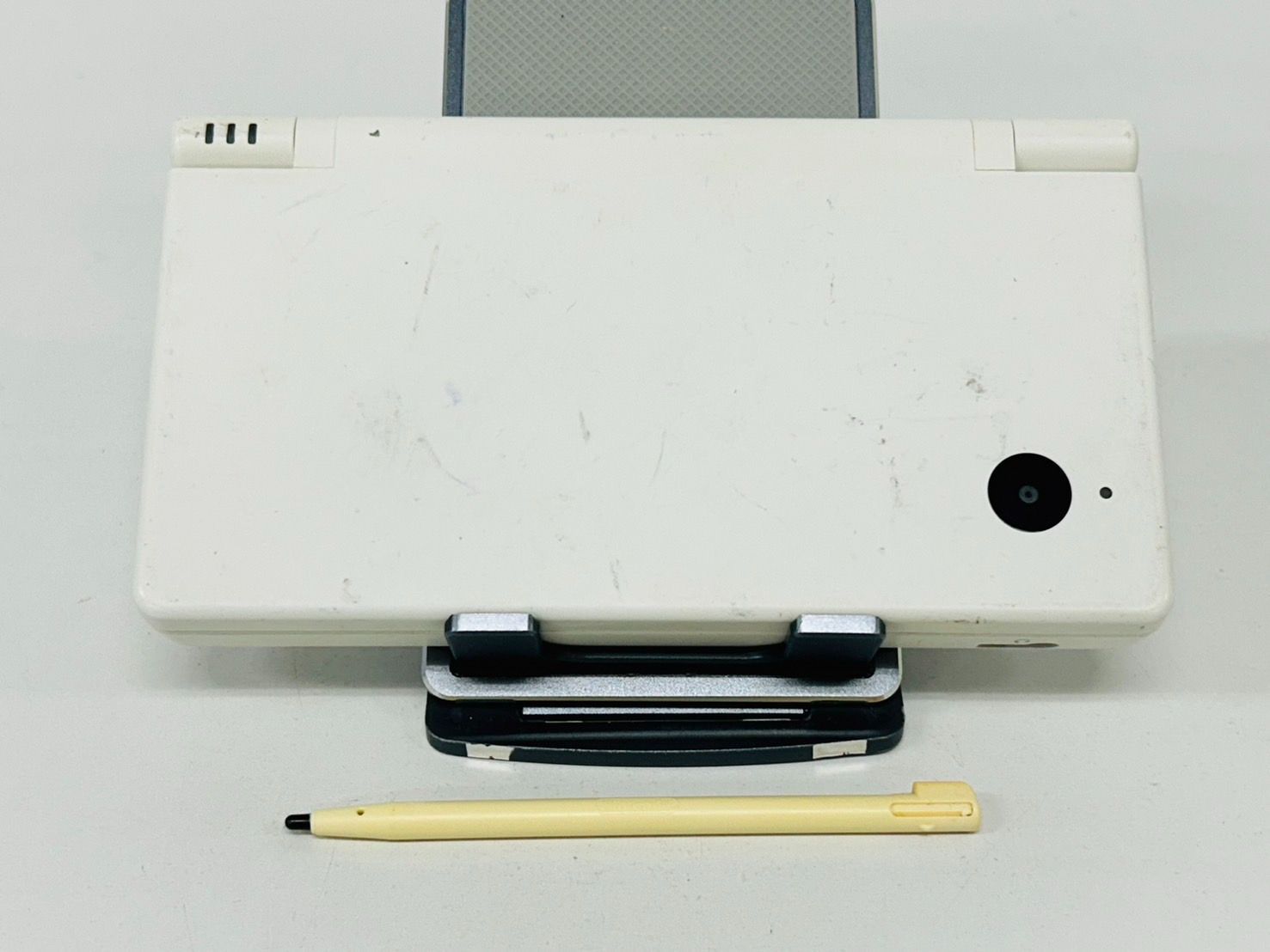 Nintendo DSi ホワイト 動作確認済み MI-40