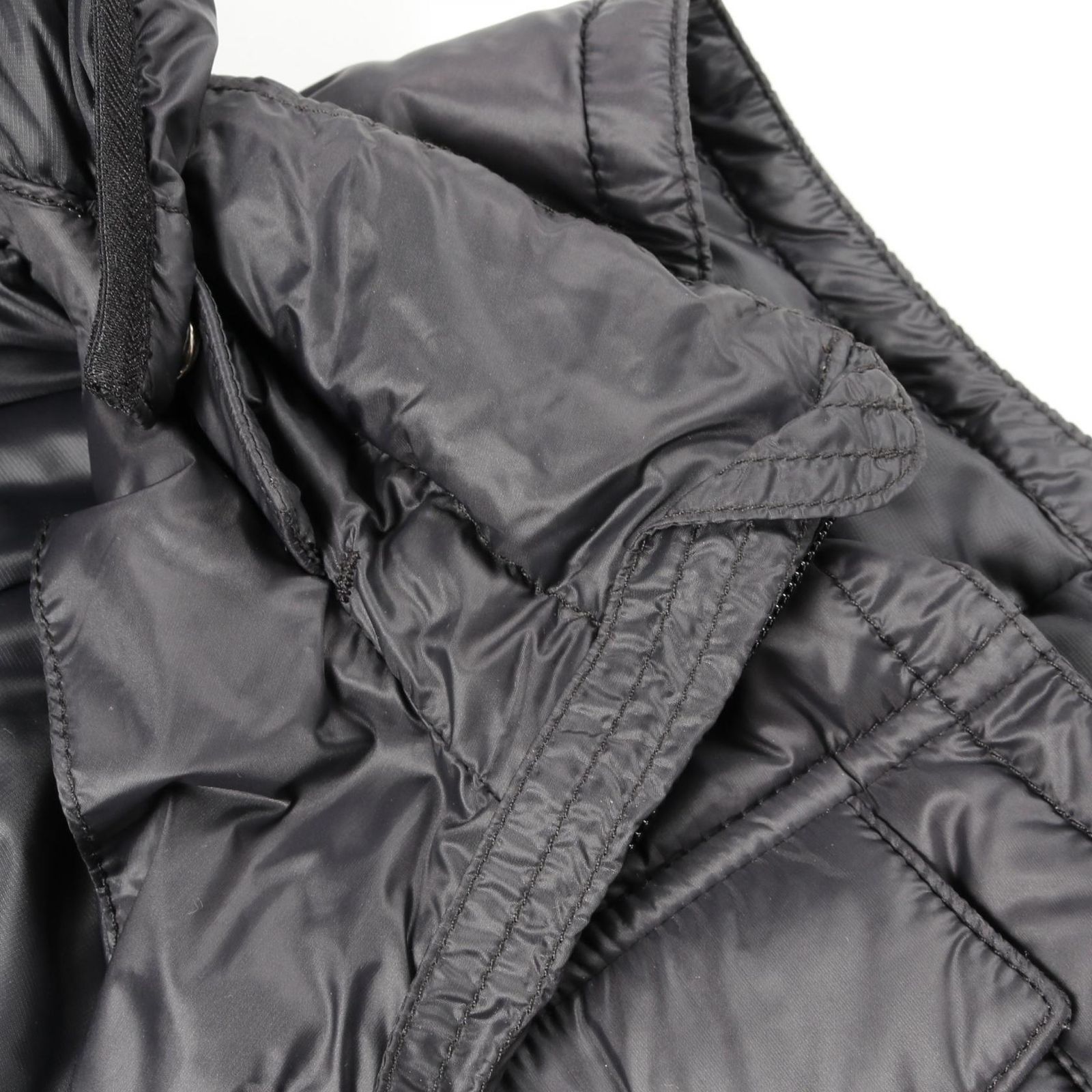 クロムハーツ CHROME HEARTS ダウンベスト ダガージップ クロスボタン