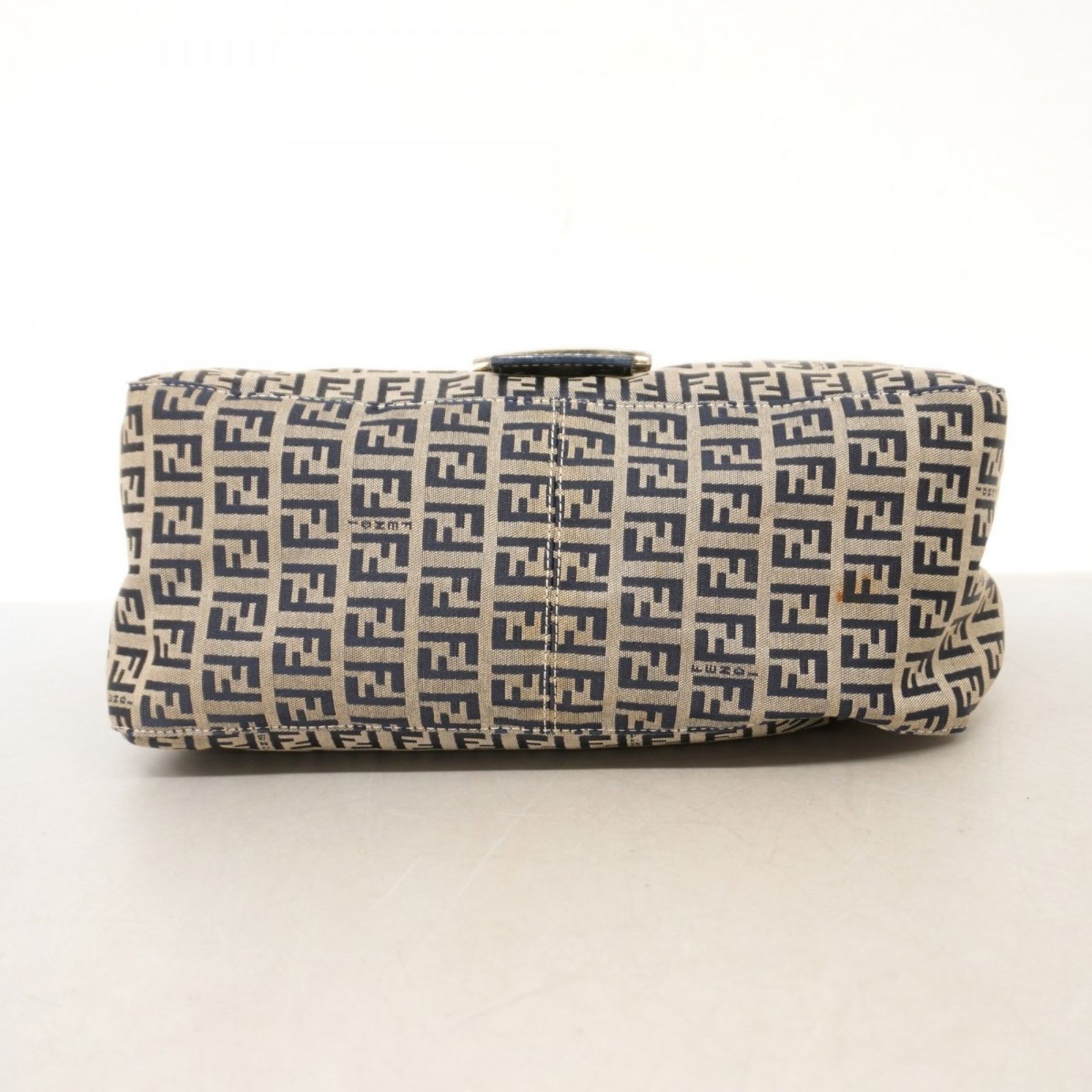 フェンディ(Fendi) フェンディ ショルダーバッグ ズッキーノ