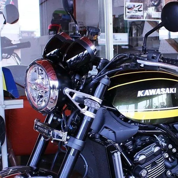 35345】Z900RS ヘッドライトアップステーKit シルバー ドレミ