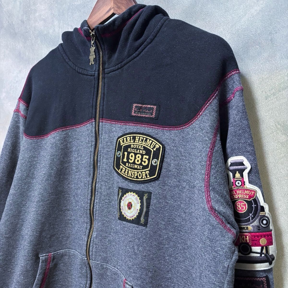 Karl Helmut カールヘルム レールウェイ カールくん プリント ワッペン 配色 スウェット ジップ パーカー size.4(L) グレー  PINK HOUSE - メルカリ