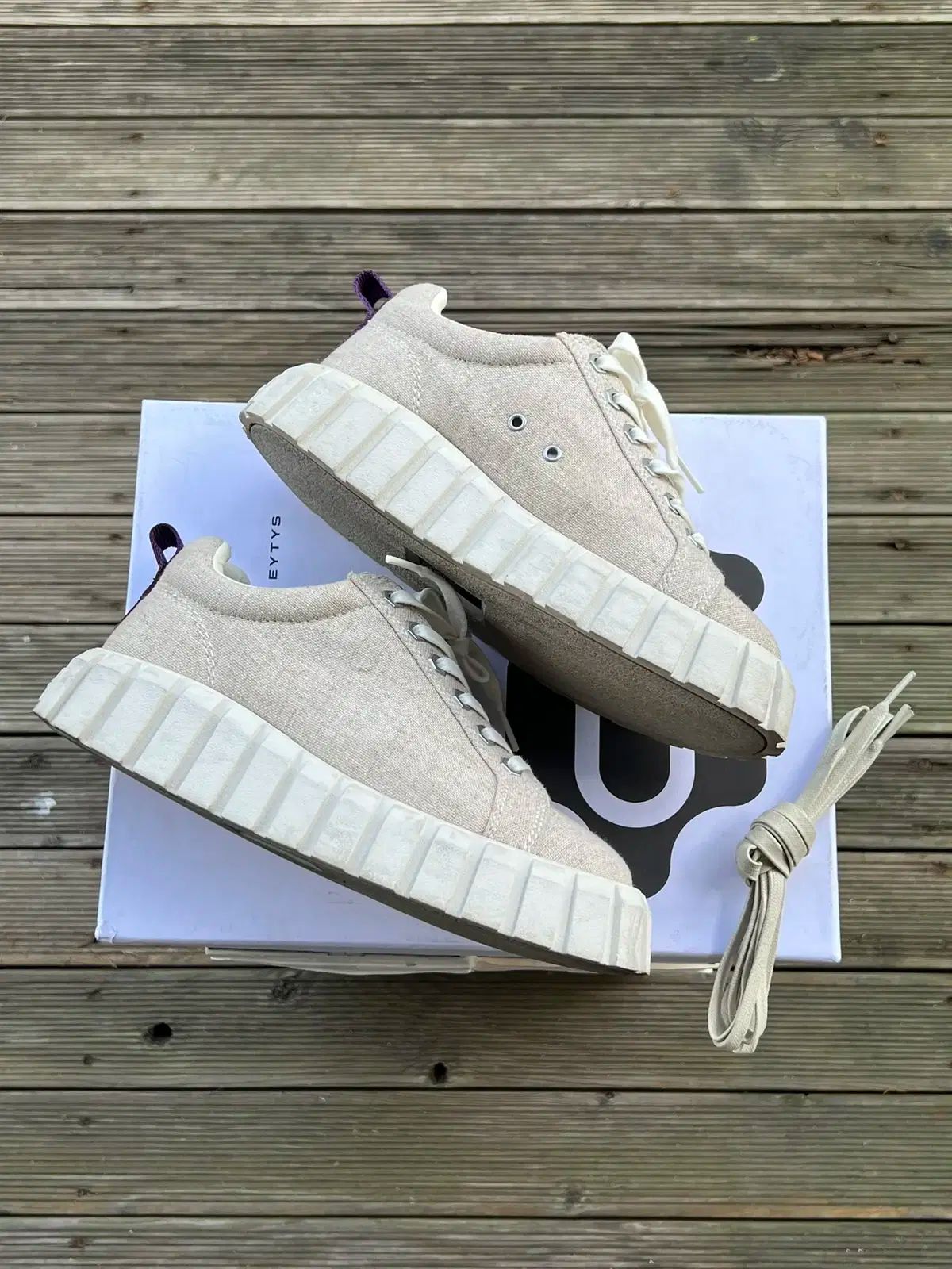 EYTYS / Halo Suede ホワイト Eytys/エイティーズ/Halo Suede Off