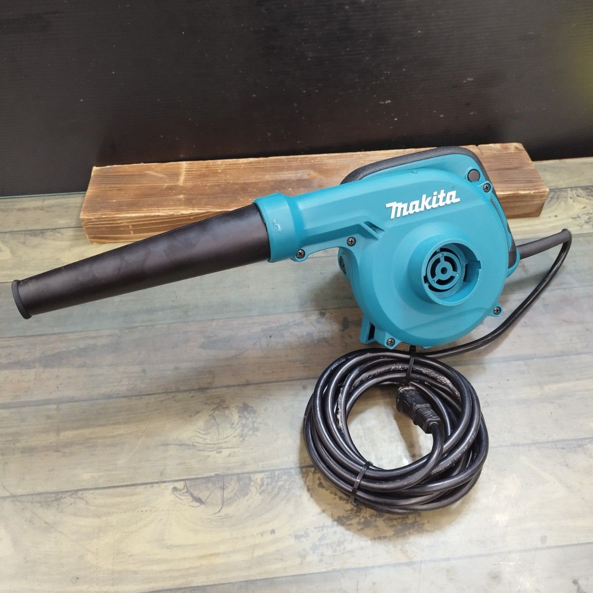 マキタ makita ブロワ ブロア UB1103 【東大和店】 - メルカリ