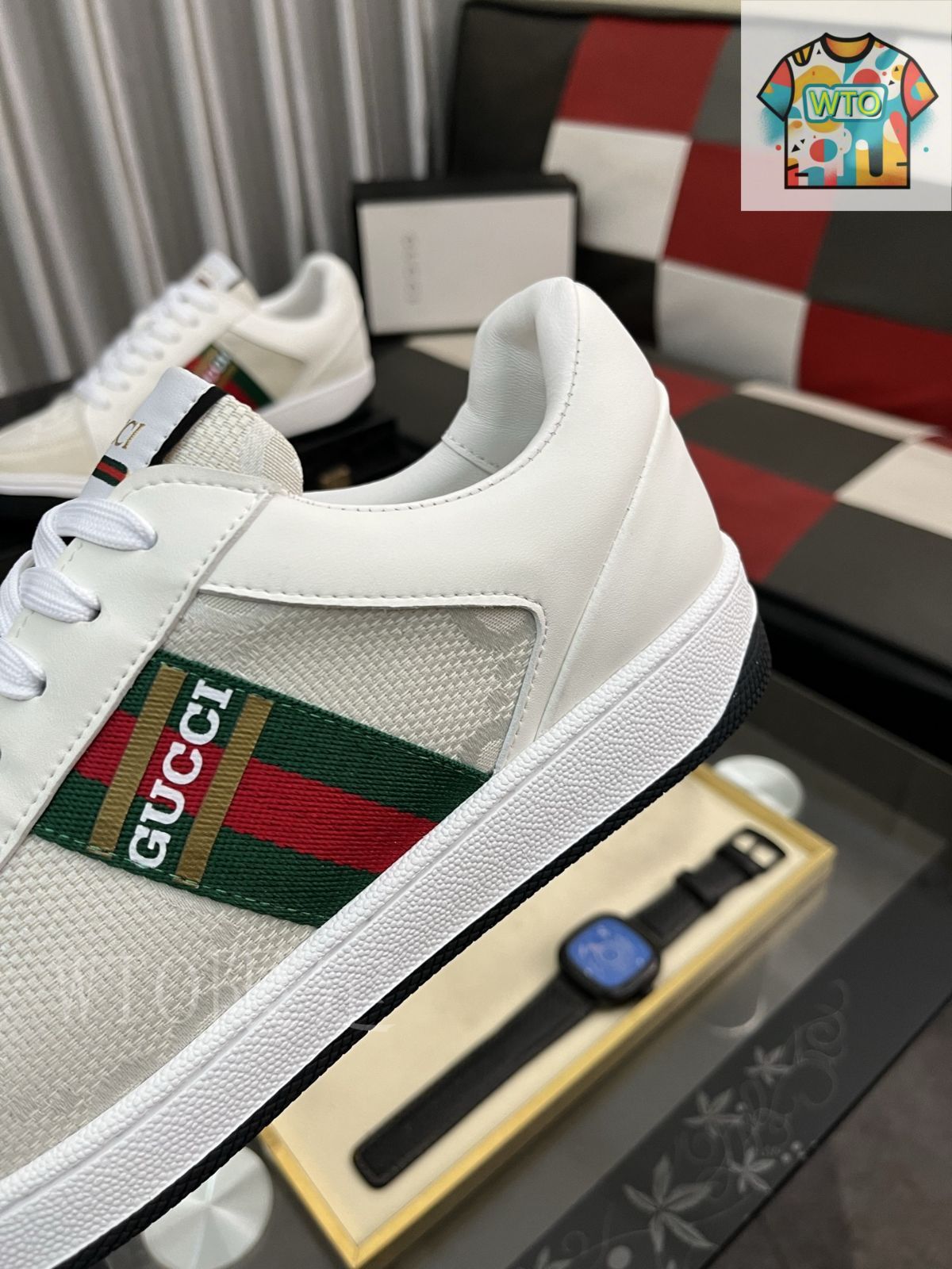 GUCCI グッチ ホワイト レザー カジュアルシューズ01-VX83