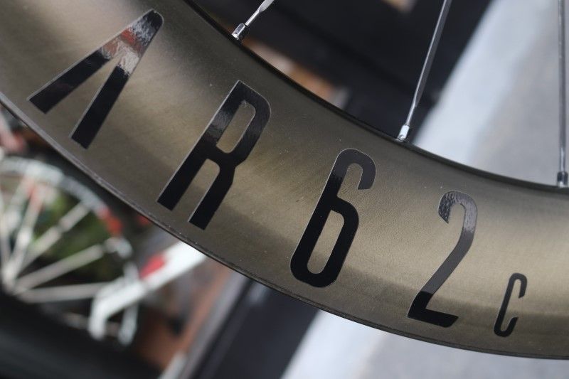 レイノルズ REYNOLDS AR 58/62 C カーボン チューブレス ホイール