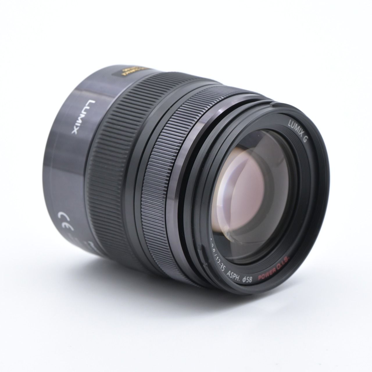 Panasonic 12-35mm F2.8 II ズームレンズ パナソニック、標準ズーム「12-35mm F2.8」をライカ仕様に一新 最短