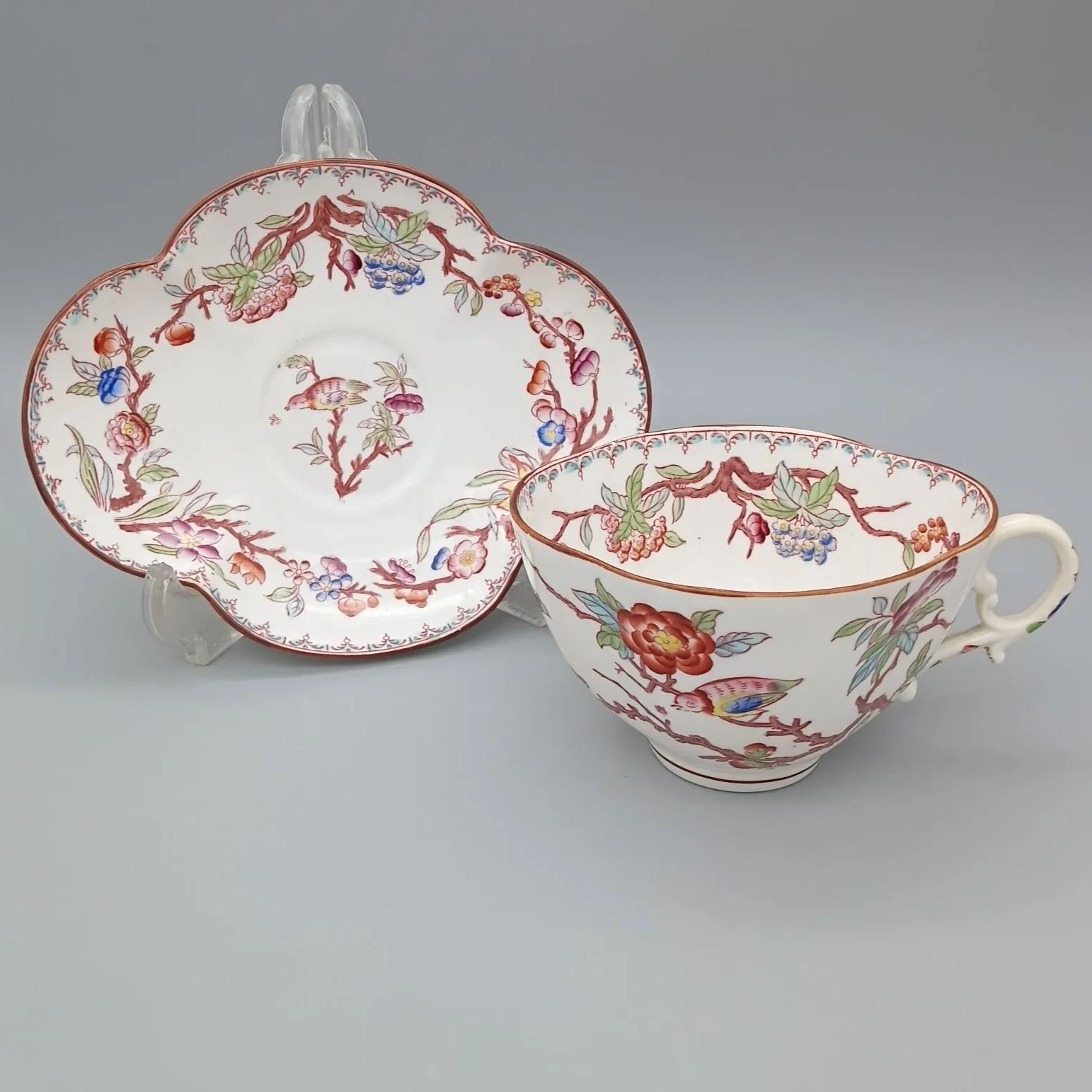 花型 カップ＆ソーサー