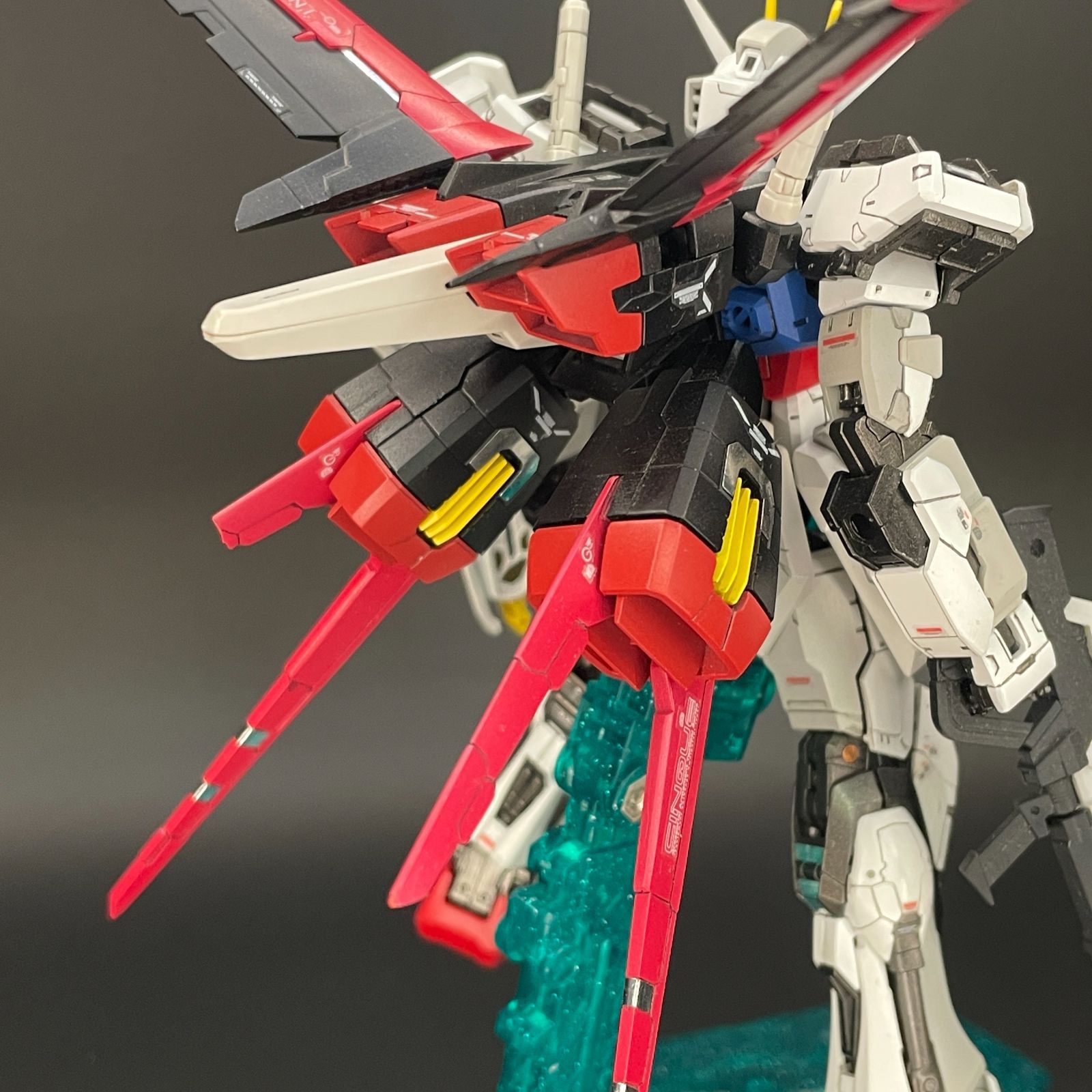RG エールストライクガンダム 塗装 完成品 バンダイ ガンプラ 1/144 Amazon | RG 1/144 GAT-X105 エールストライクガンダム (機動