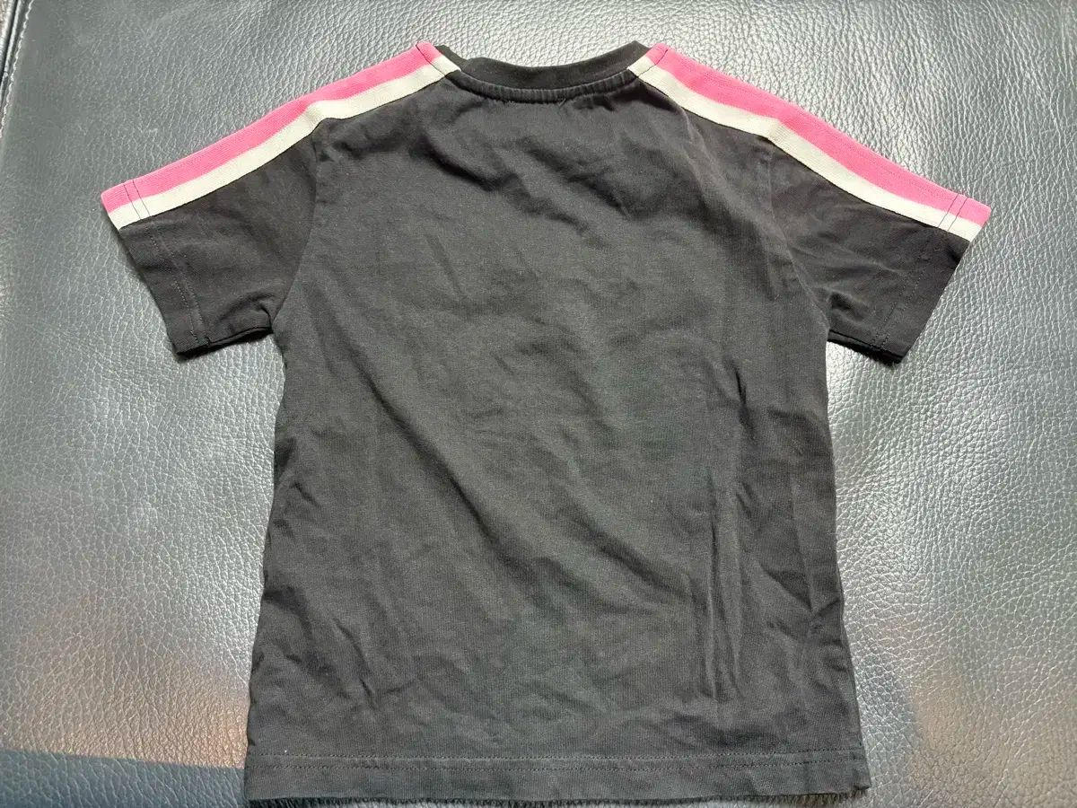 FENDI フェンディ キッズ 4A 半袖 Tシャツ