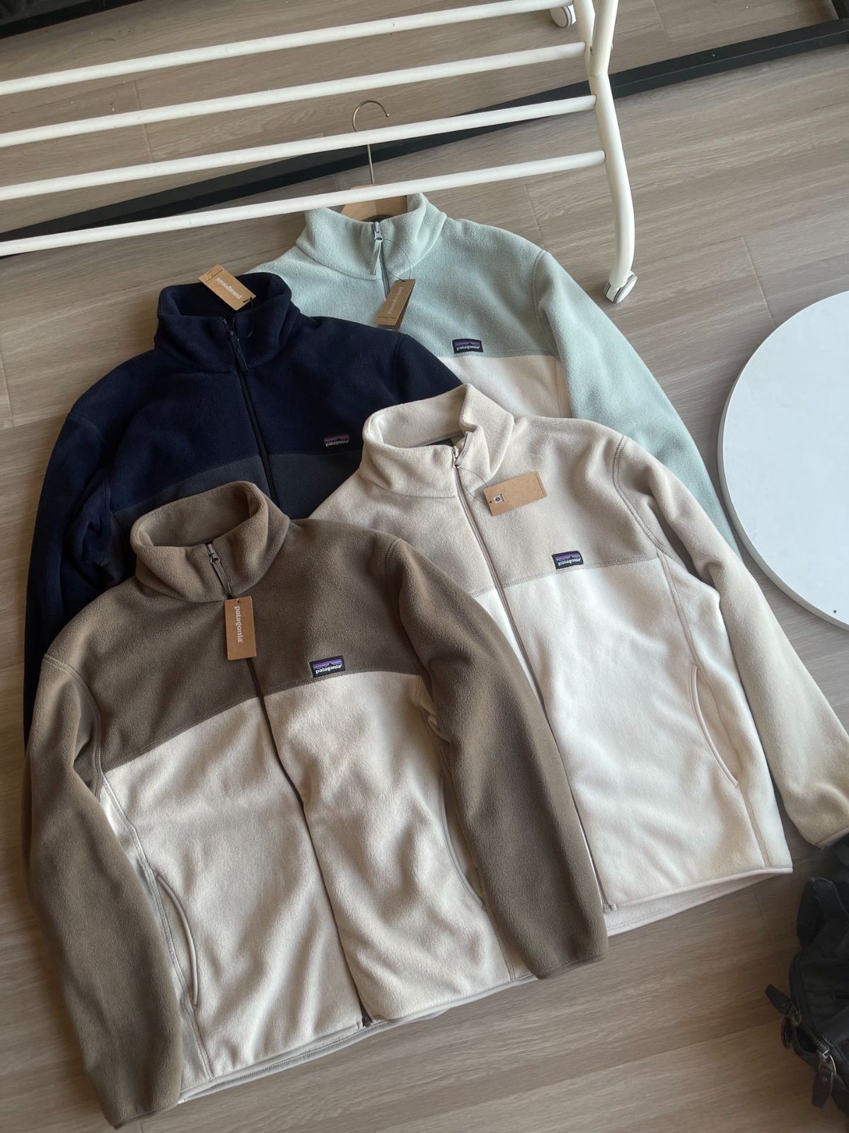 新品 Patagonia パタゴニア ダウンジャケット　男女兼用