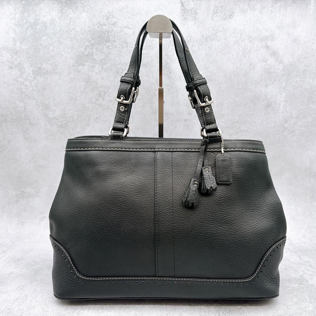 美品 コーチ トートバッグ A4 パンチング レザー ブラック メンズ 肩掛け 美品 コーチ トートバッグ A4 パンチング レザー ブラック