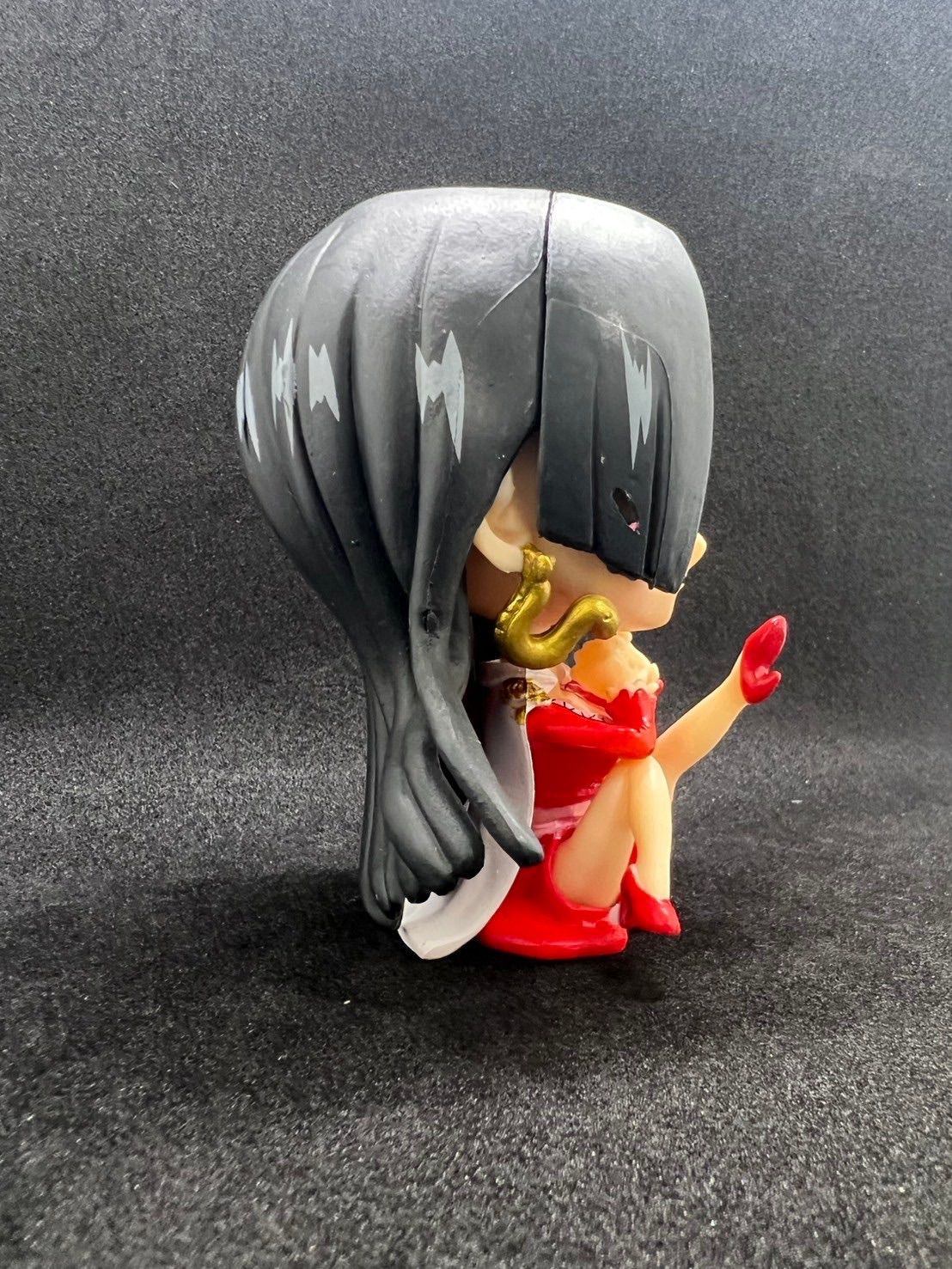 ワンピース ハンコック フィギュア 9cm - メルカリ