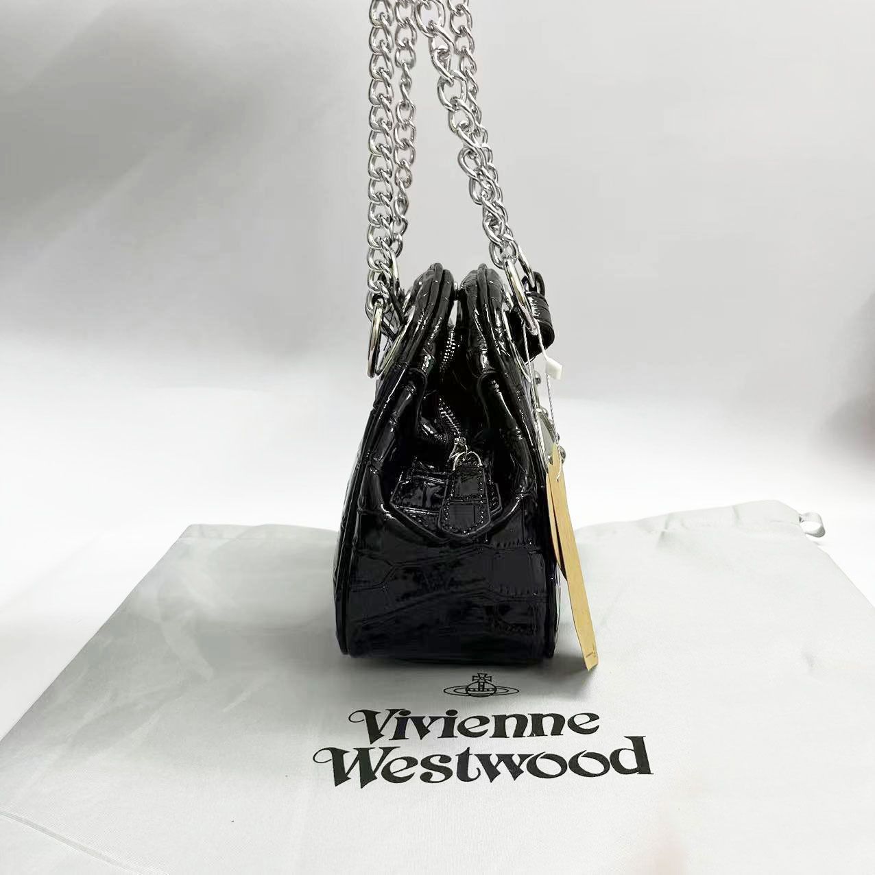 Vivienne westwood ヴィヴィアンウエストウッド ショルダーバッグ - メルカリ