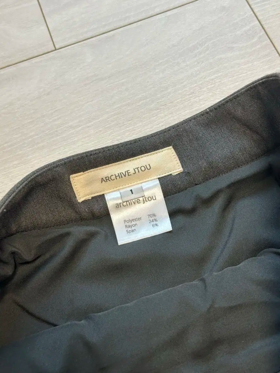 Blue Archive ブルーアーカイブ ブルアカ JTOU ミニ プリーツ スカート チャコール S GULLKHAN_COM