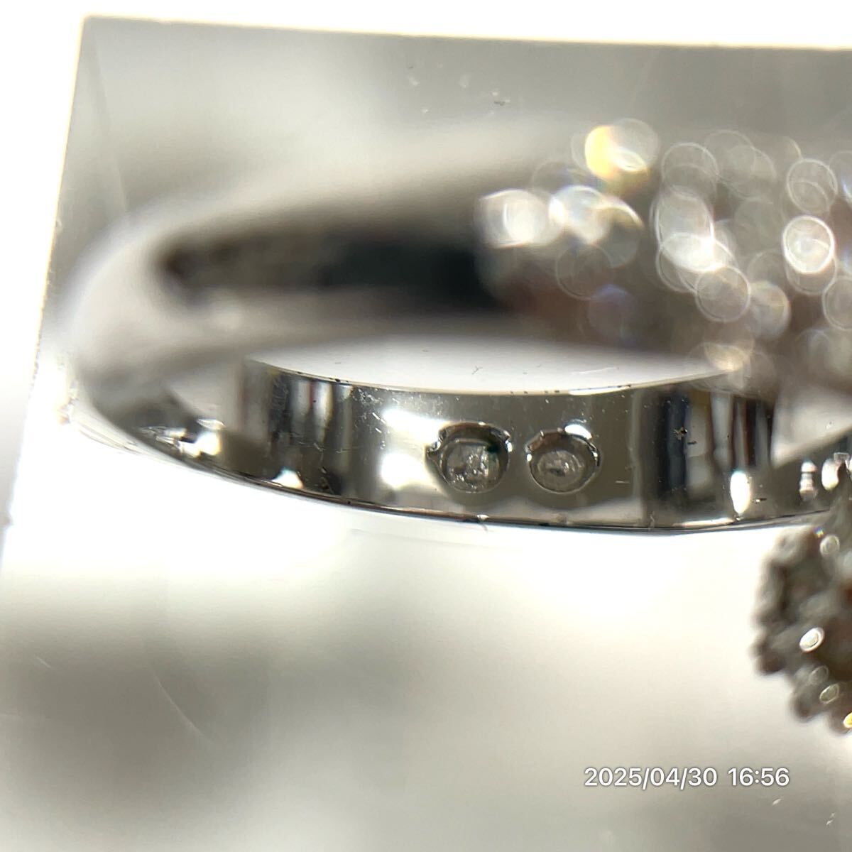 SWAROVSKI スワロフスキー サークルボール クリスタル ライン