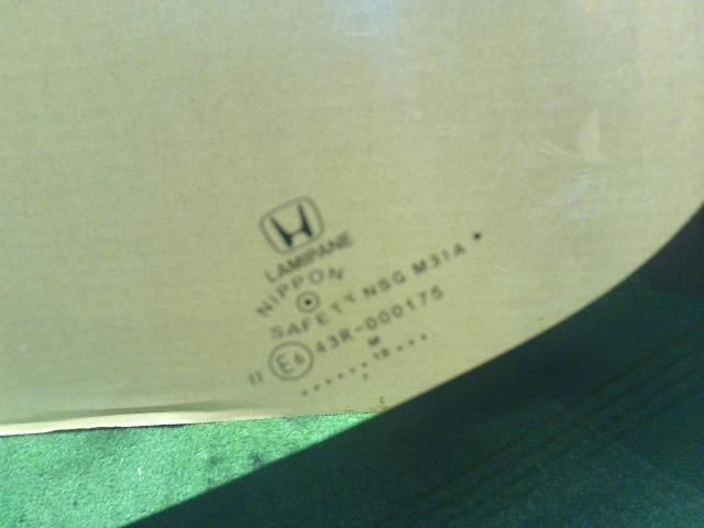 個人宅不可 離島不可 シャトル DAA-GP8 フロントガラス 73111-TD4-J71 自社品番250500 FFCRYSTALESIA_COM