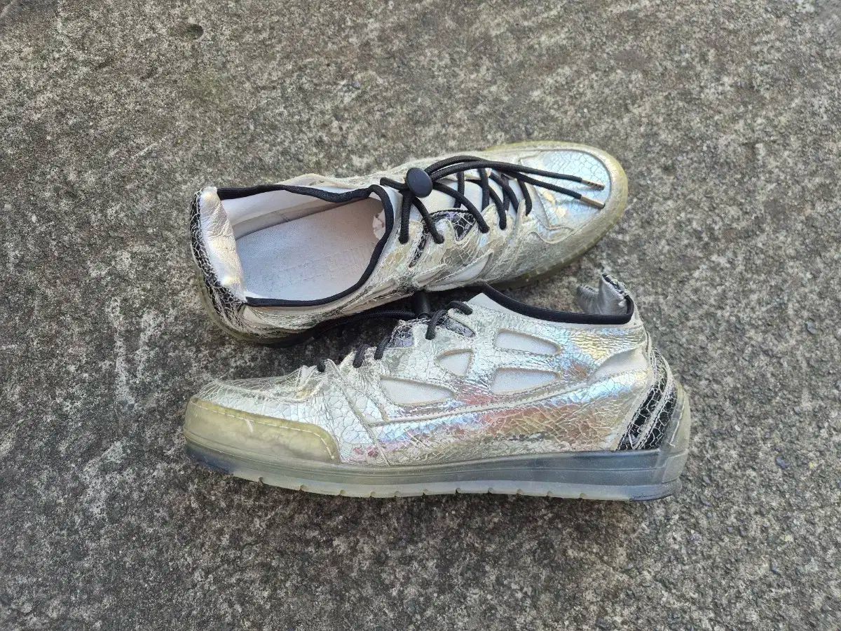 キャンディス クーパーズ シルバー ヴィンテージ スニーカー 240mm