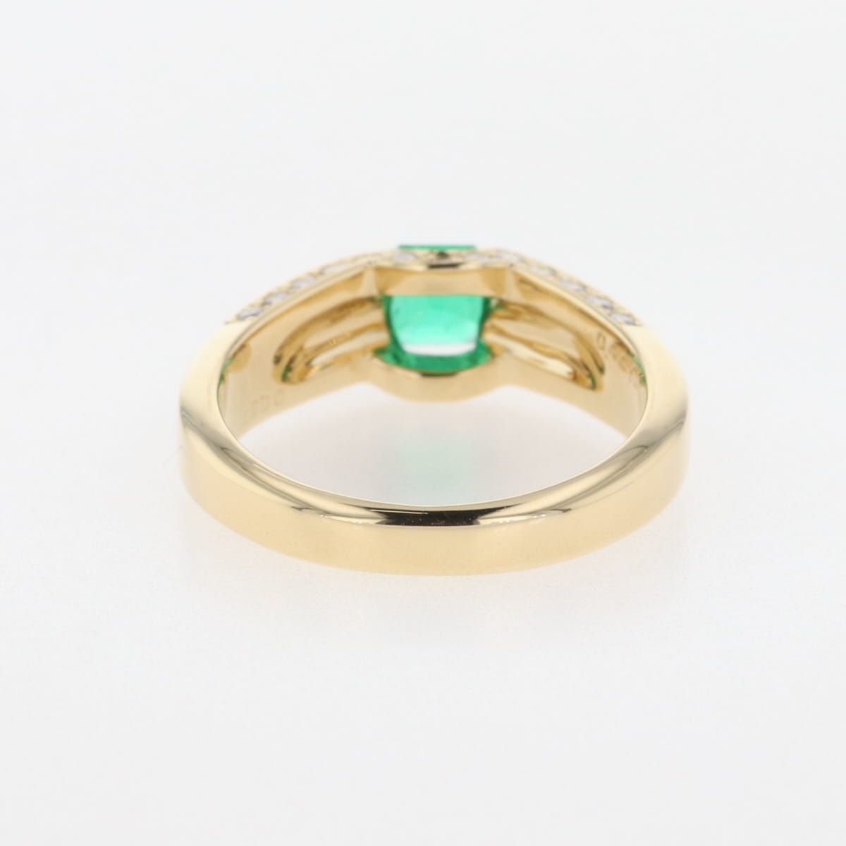 YG イエローゴールド