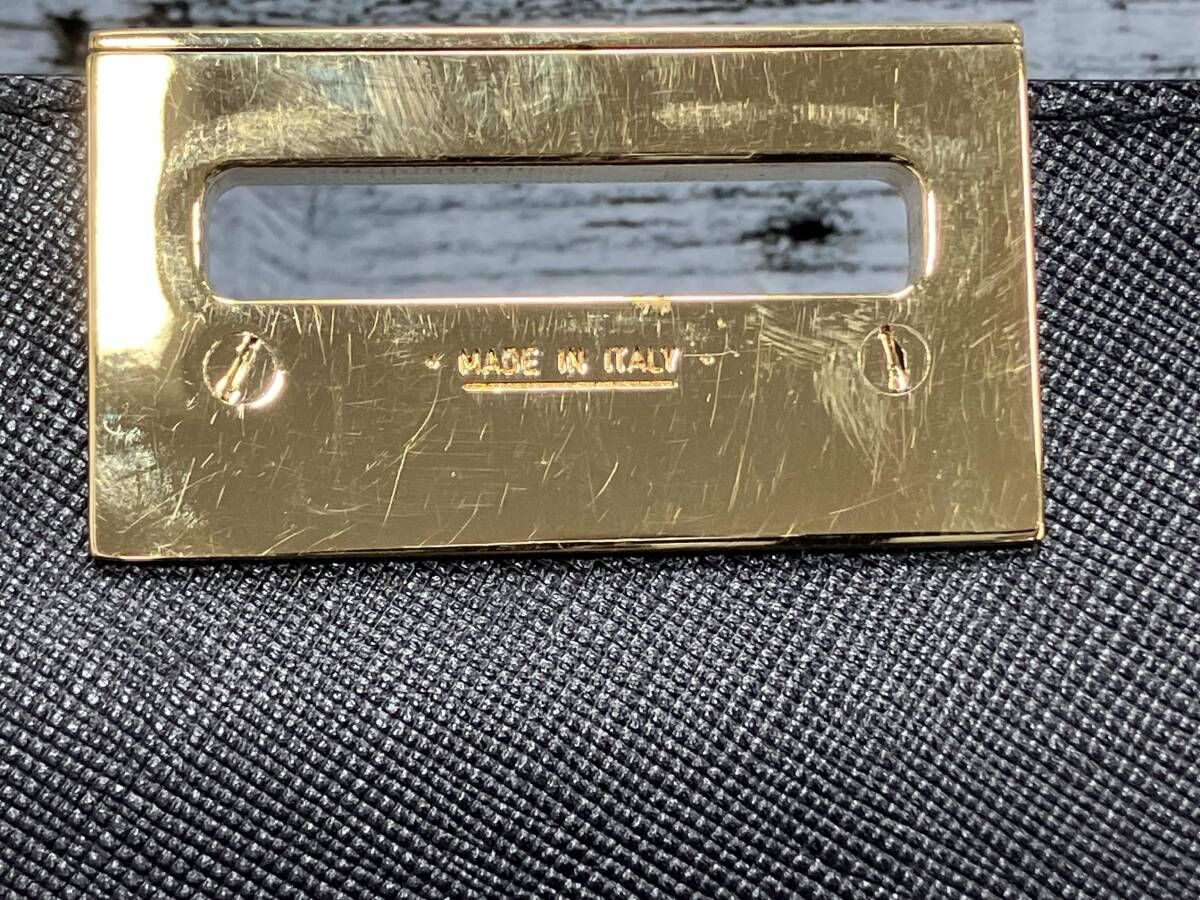 フェラガモ ガンチーニ