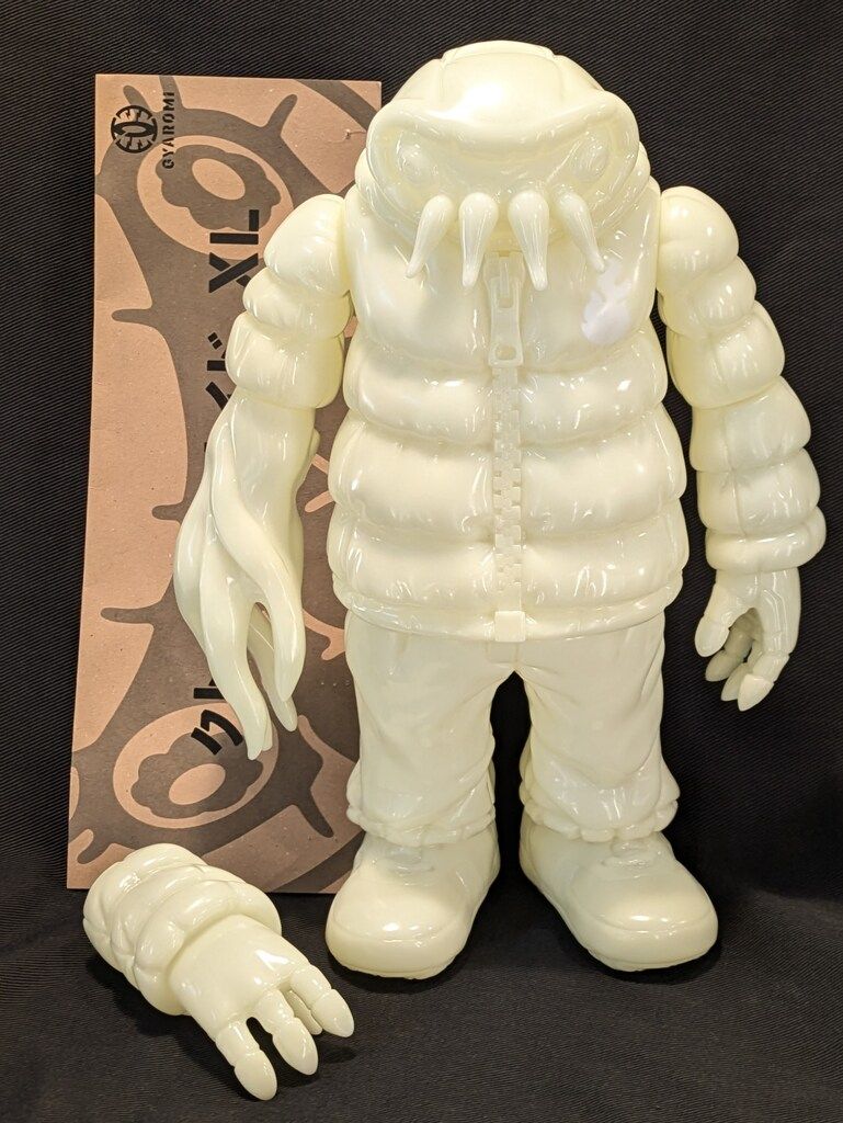 gyaromi 新品クトゥルフオイド XL 蓄光　墓場の画廊 IMGP2132.jpg