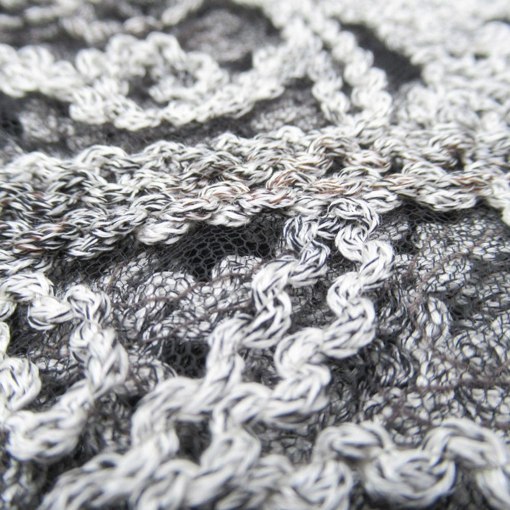 管25 未使用　和装用ショール 正絹 無月刺繍 本場奄美大島 泥染絣 未使用】無月ショール 正絹 本場奄美大島 泥絣 MUGETU グレー