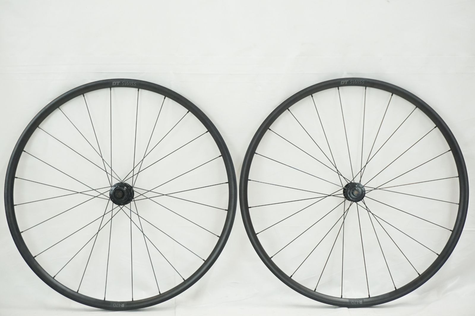 DT SWISS 「ディーティースイス」 R470 DISC ホイールセット / バイチャリ福岡店
