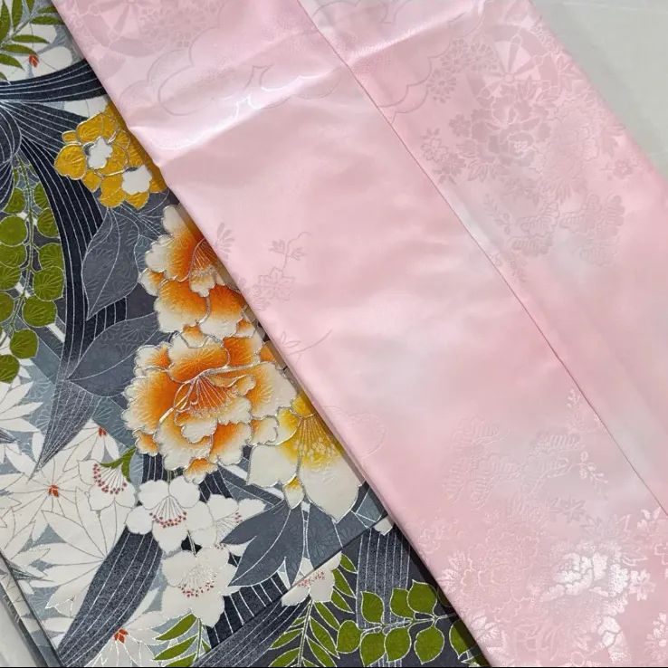 豪華振袖フルセット(7点)・古典柄・銀駒刺繍・薔薇・牡丹・花菱