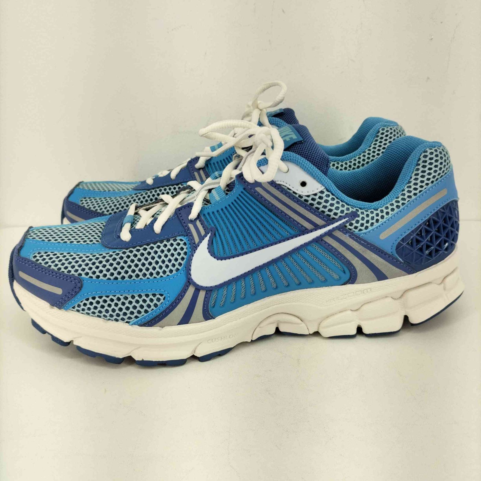 ナイキ NIKE ZOOM VOMERO 5 WORN BLUE FOOTBALL GREY-DUTCH BLUE