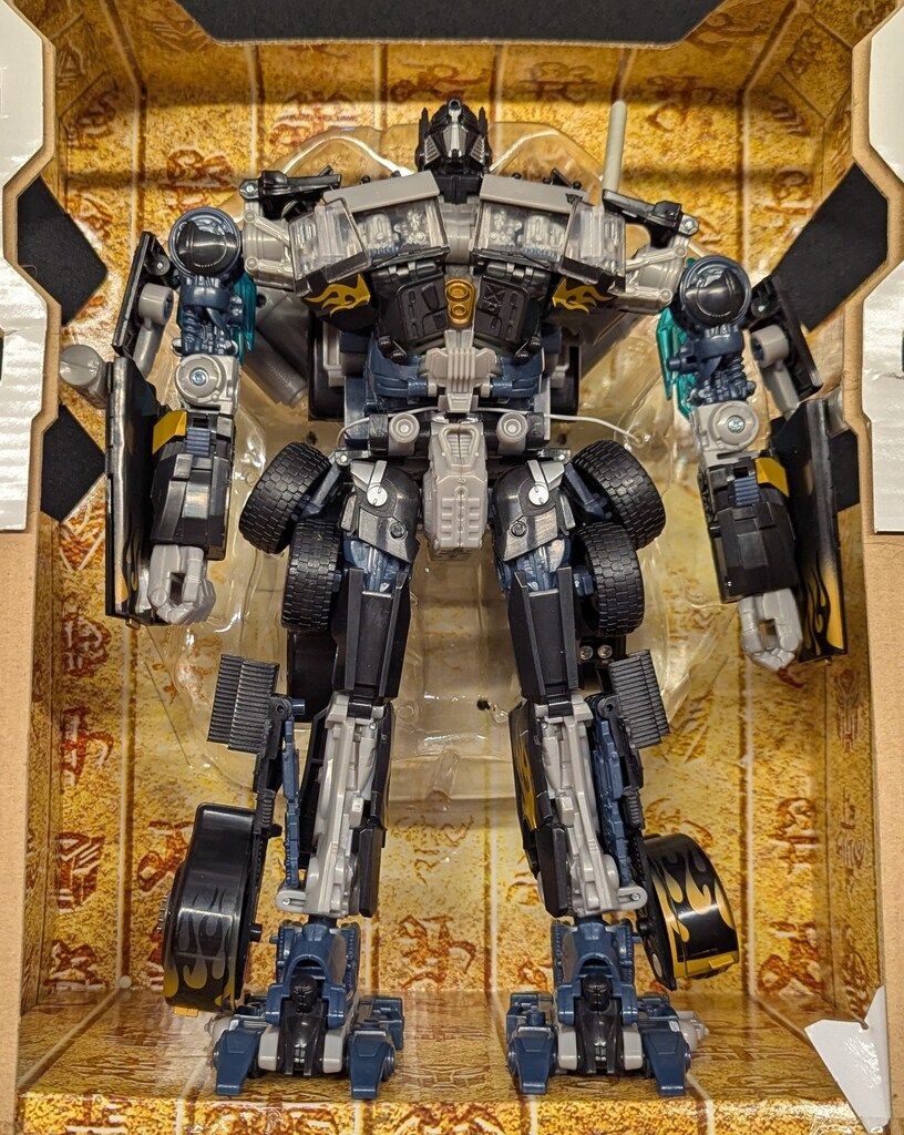 未開封】 トランスフォーマー 限定版オプティマスプライム ブラック