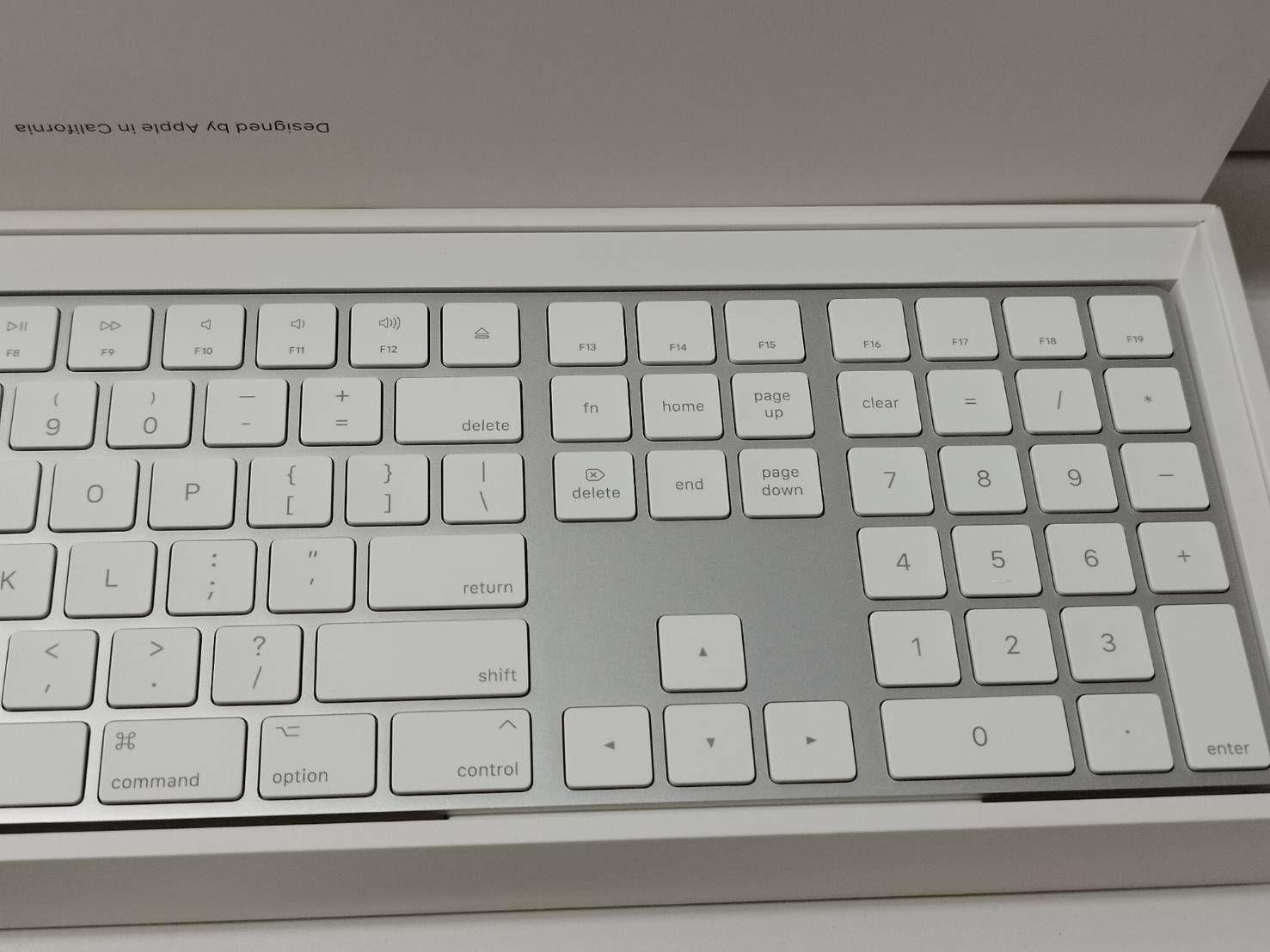 Apple テンキー付きキーボード|US配列
