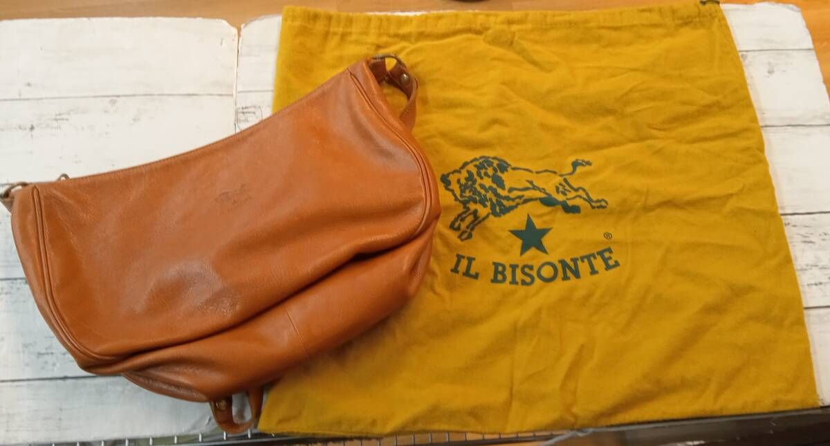IL BISONTE IL BISONTE イルビゾンテ ブラウン ショルダーバッグ 保存