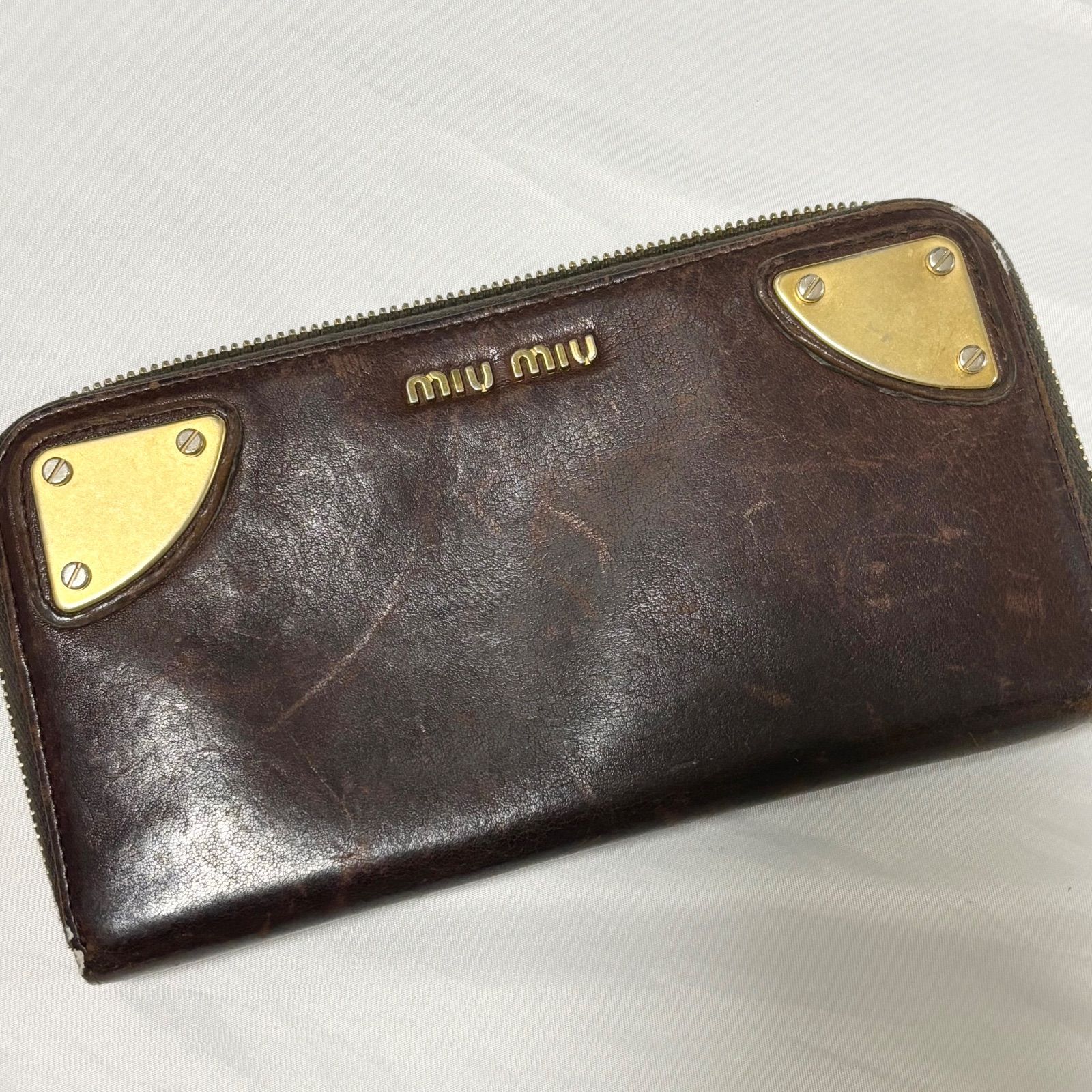 送料無料】miumiu/ミュウミュウ/長財布/ウォレット/サイフ/ラウンド 