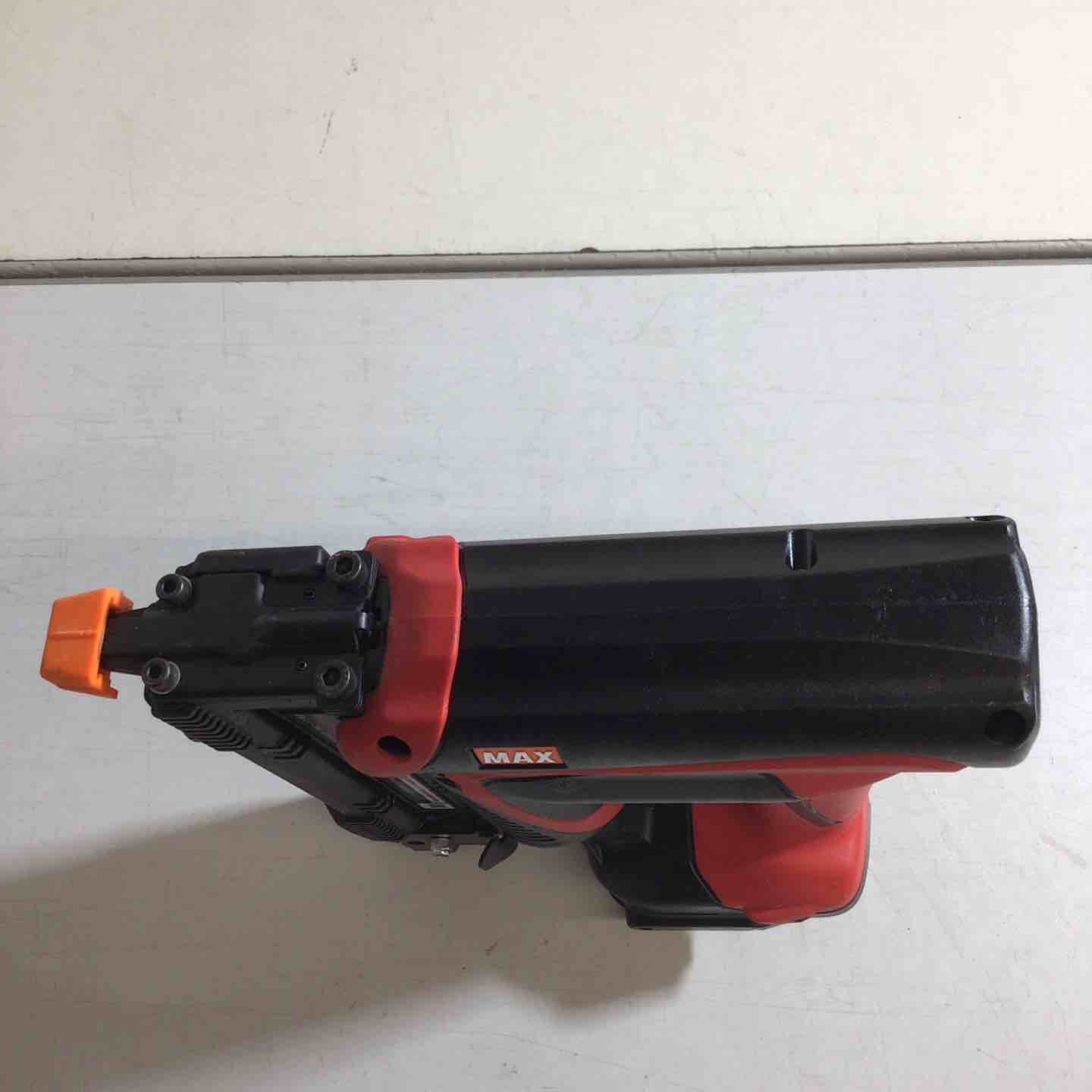 本体