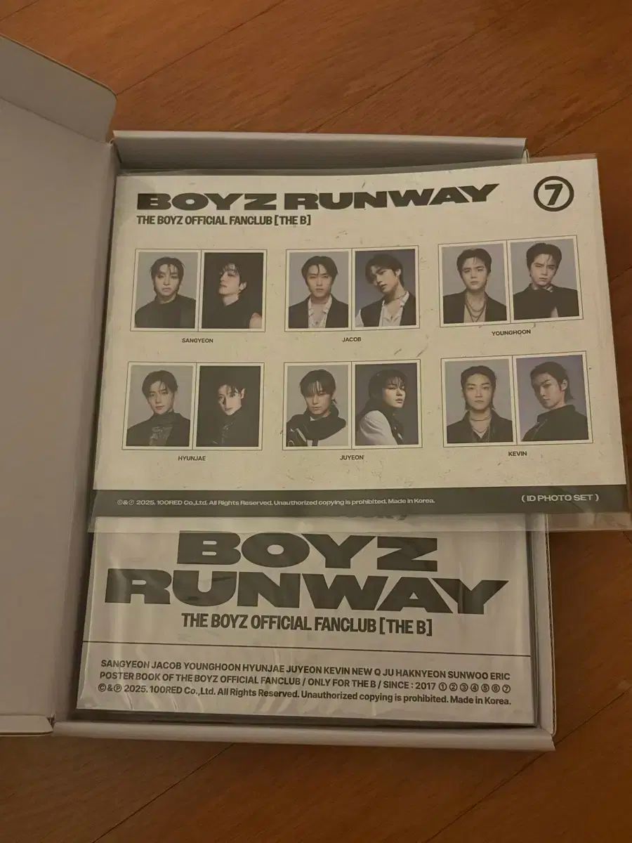 THE BOYZ Q トレカケース the boyzドボイズ めいぐるみ缶バッジ お守り