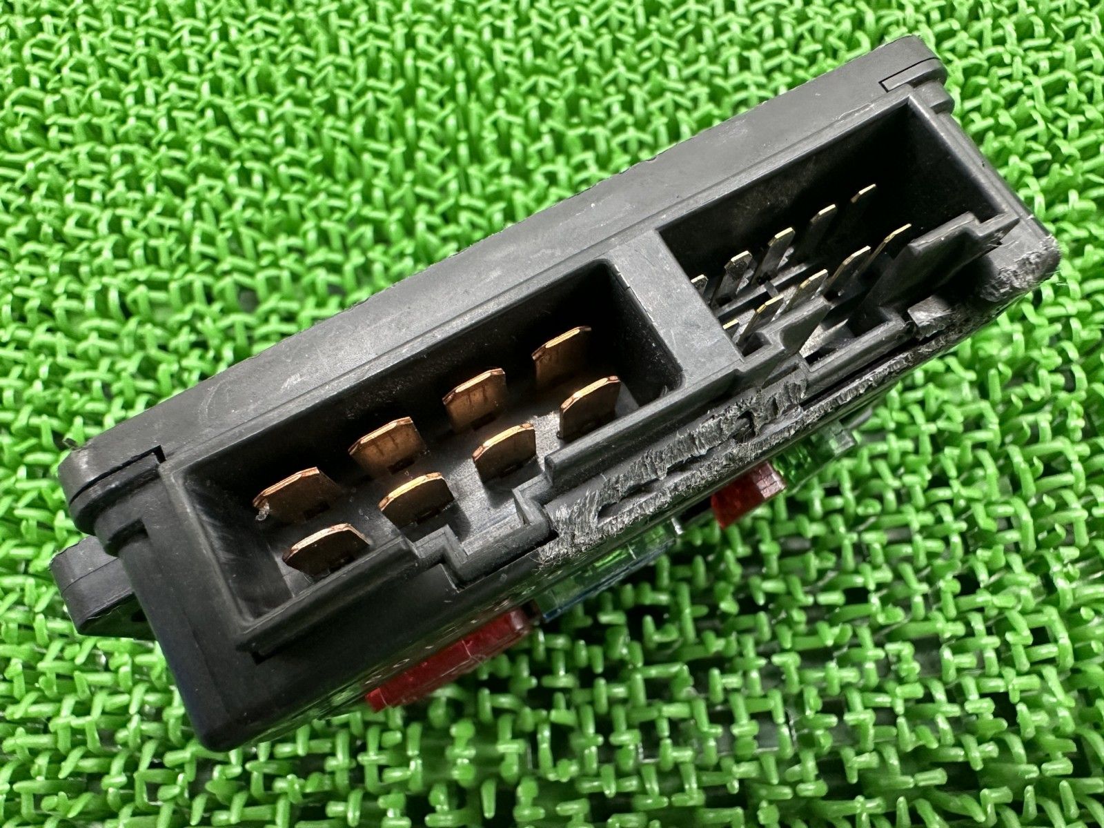 ゼファー1100 ヒューズボックス 26021-1099 カワサキ 純正 バイク 部品