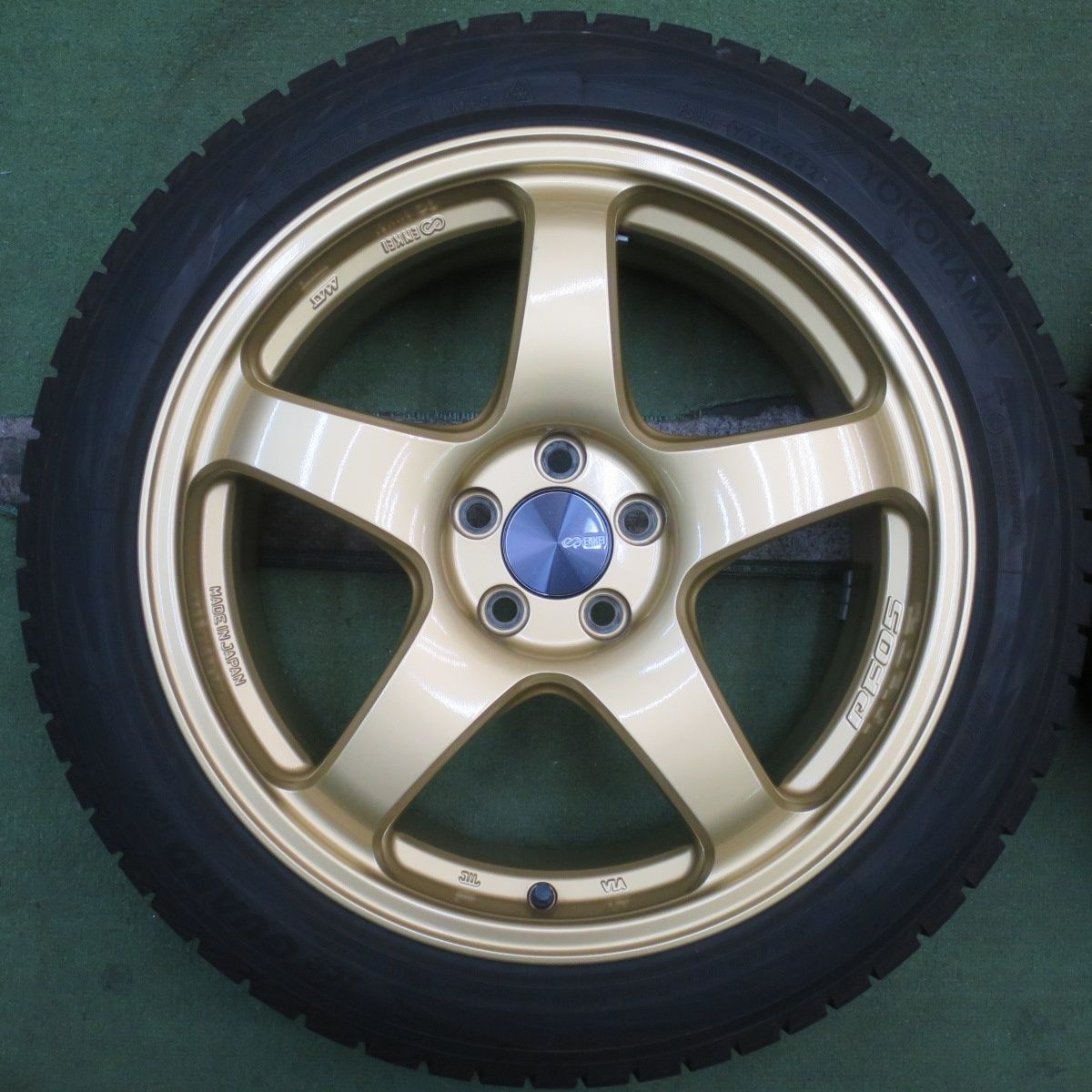 ヨコハマ アイスガード