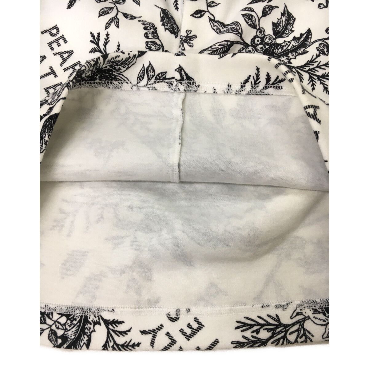 パーリーゲイツ] スカート (ブランドロゴ柄・セットアップ対象