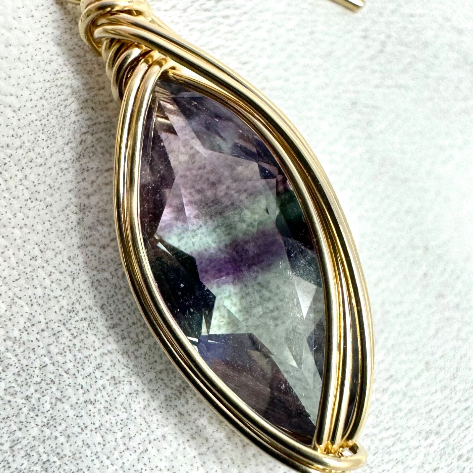 ピアス