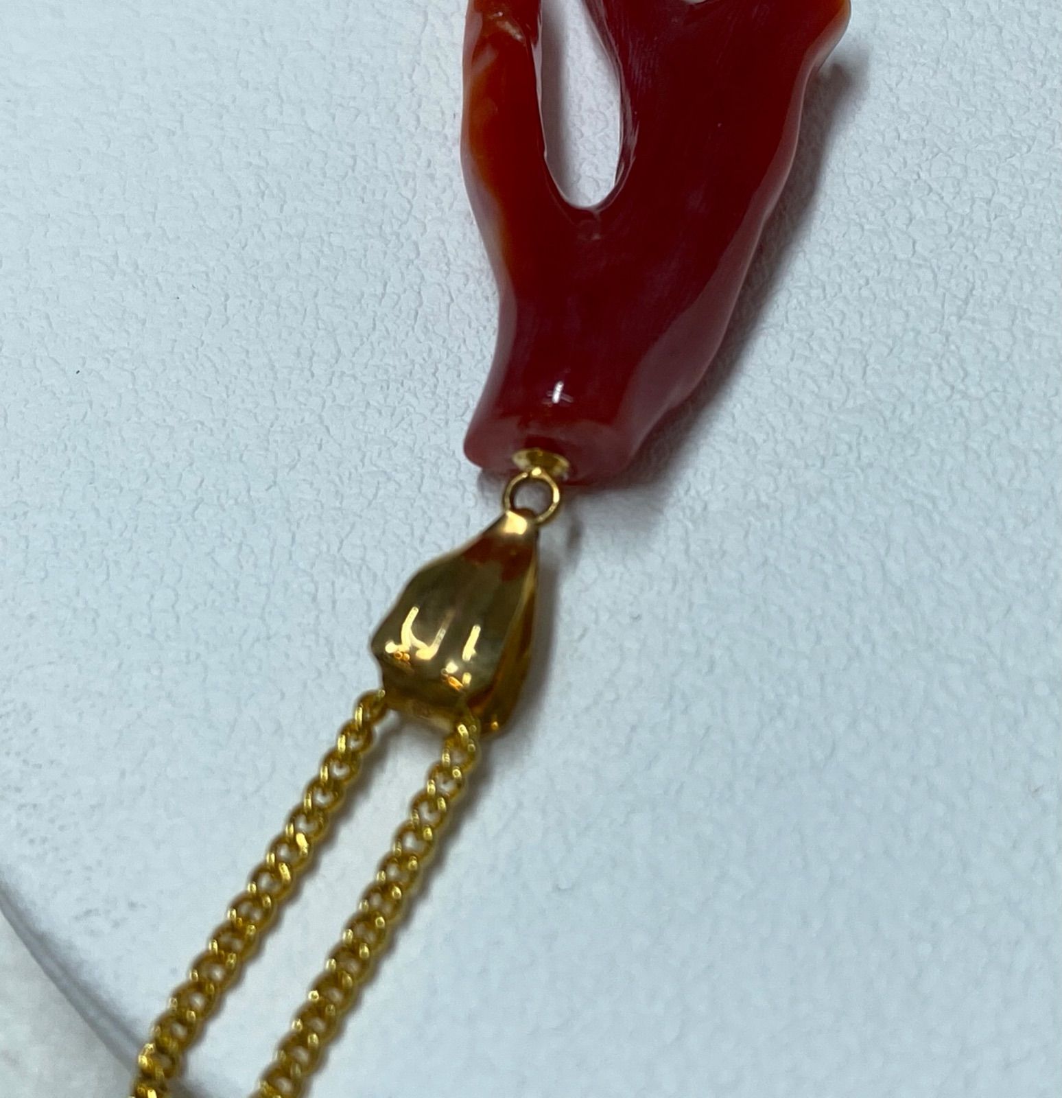天然血赤珊瑚自然型 ペンダントトップ 高貴❣️ - メルカリ