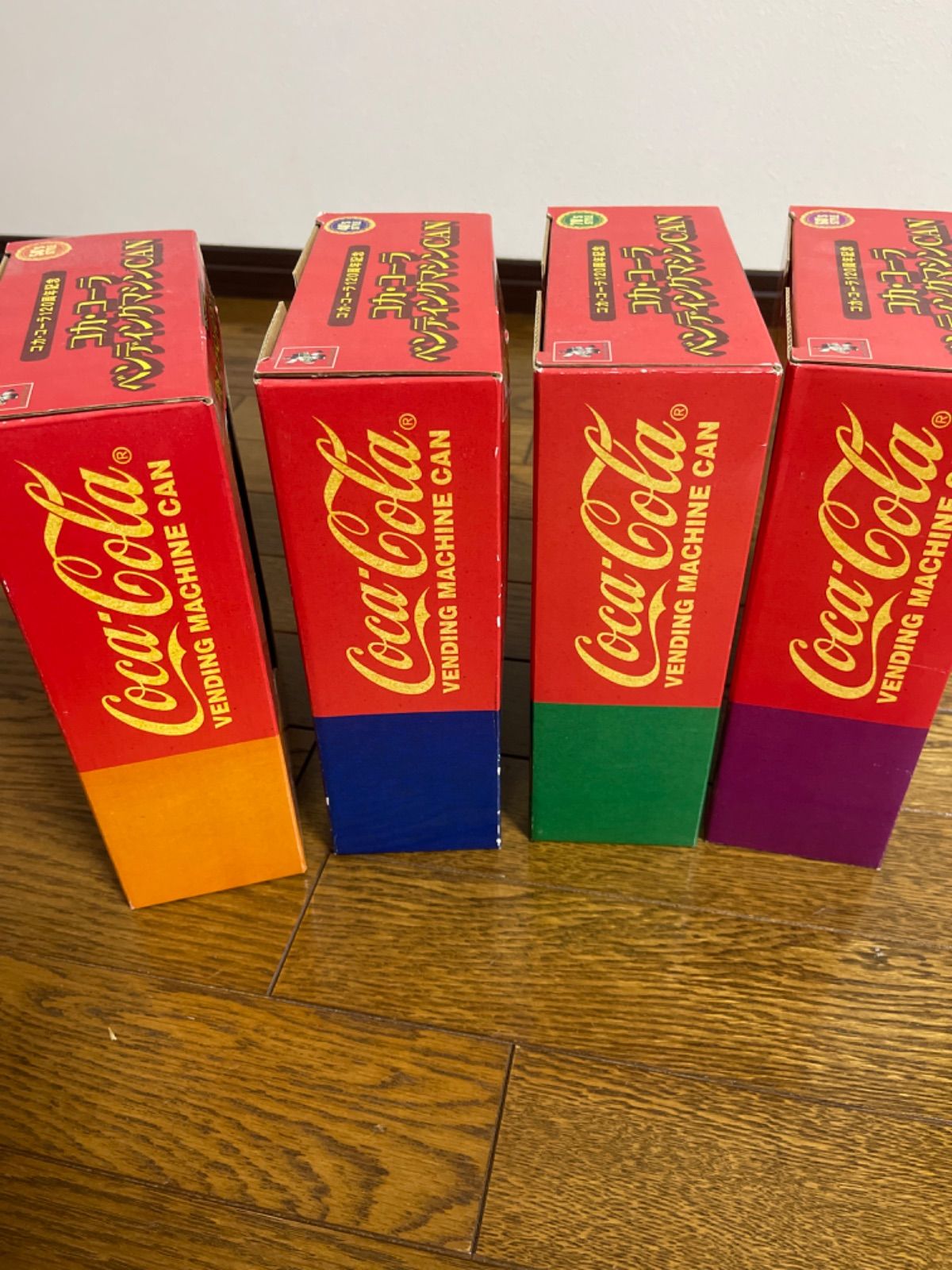 コカ・コーラ 120周年記念 ベンディングマシンCAN 全4種オマケ
