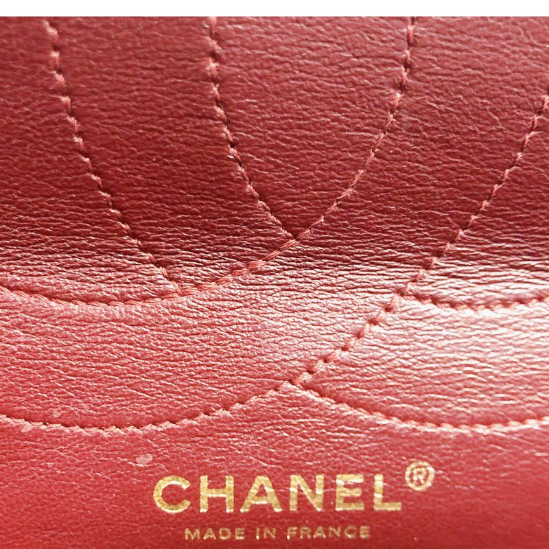 シャネル CHANEL 2.55マトラッセマキシ A37590 ブラック/ゴールド金具