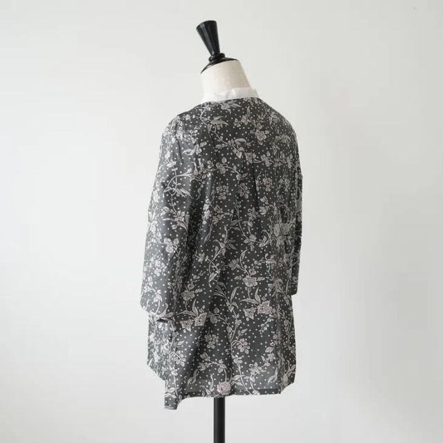 sosotto (ソソット) | LIBERTY 60ローン太ピンタック切替ブラウス6分袖 (off white/malory) | フラワー柄 リバティ sosotto (ソソット) | LIBERTY 60ローン太ピンタック切替
