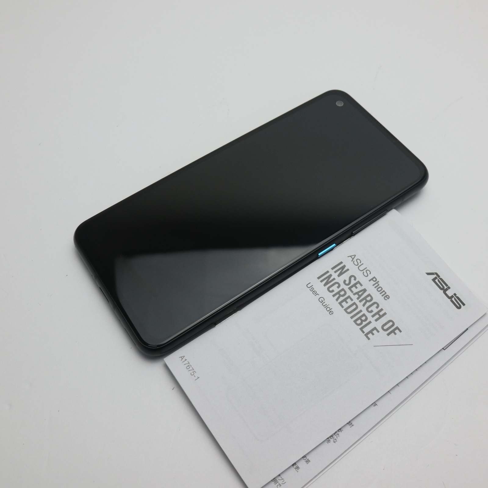 新品同様 Zenfone8 Simフリー 8GB/128GB ブラック ASUS-