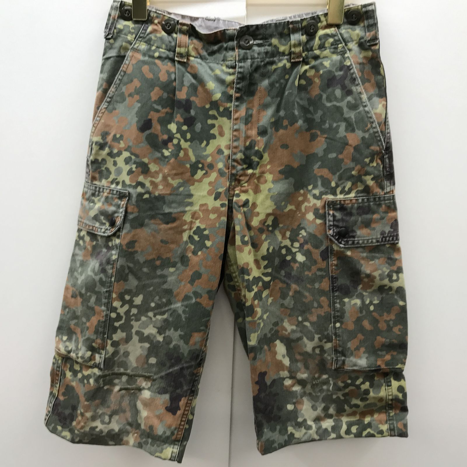【物流センター】 中古 ショートパンツ ドイツ軍 90年代 フレクターカモ カットオフショーツ W約78 マルチカラー 【906】